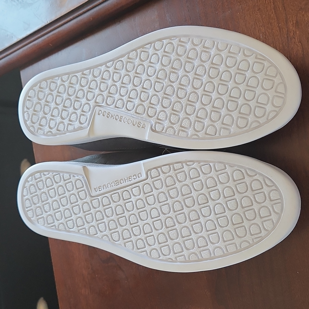 DC Villain 2 Slip On Shoes, Men's Size 8.0 US - Picture 6 of 10